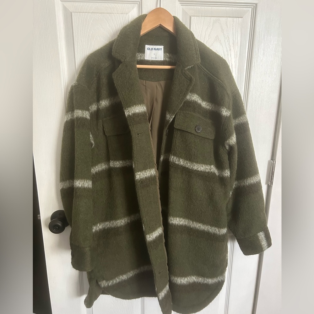 Women’s wool shacket